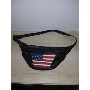 Wilsons Genuine Leather Fanny Pack Black With American Flag Closure Vintage